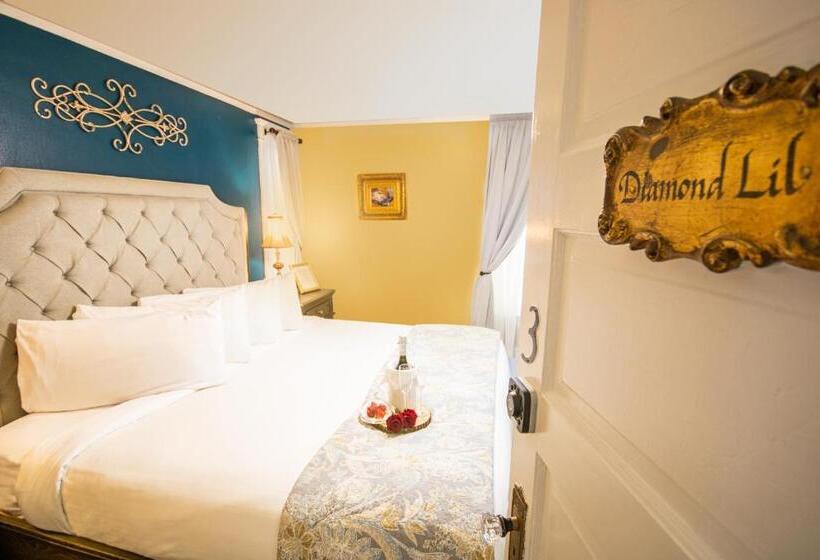Номер Deluxe Кровать Кинг, Inn On Charlotte
