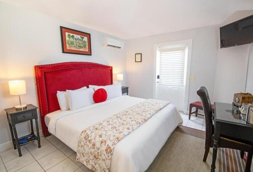 Номер Deluxe Кровать Кинг, Inn On Charlotte