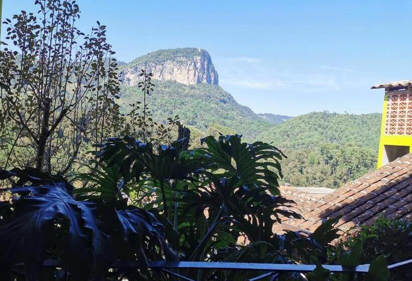 חדר דחוקס עם מיטת קינג, San Jorge