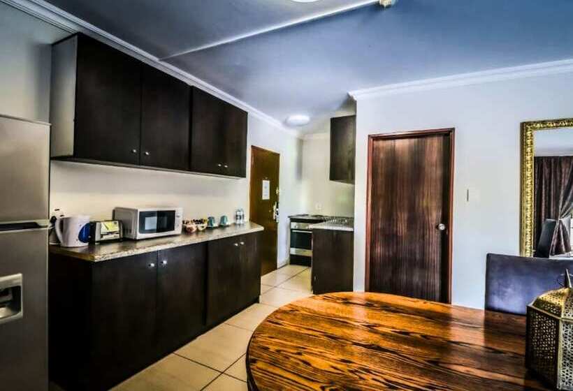 سوییت اجرایی, Anew Hotel & Convention Centre Or Tambo Johannesburg