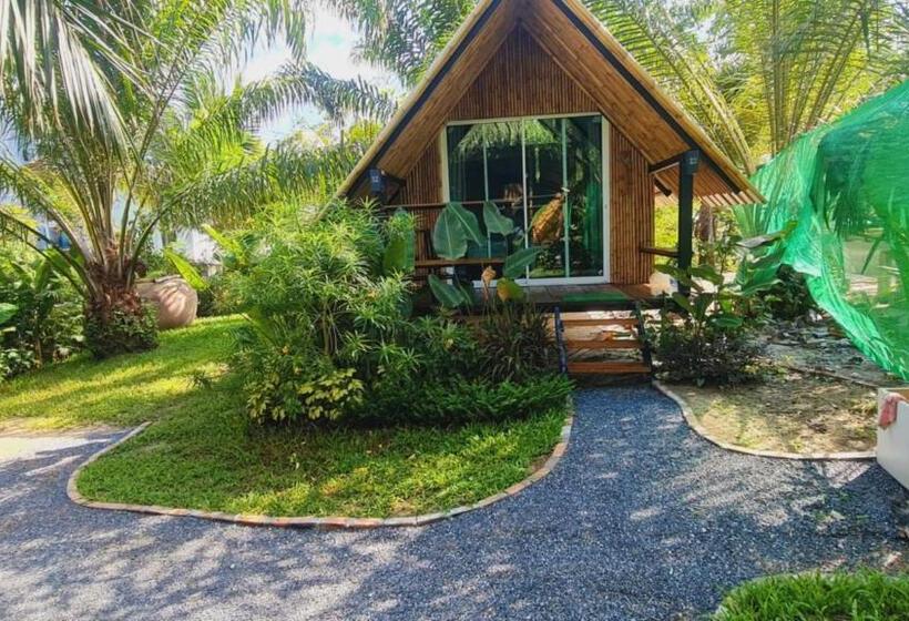 Номер Стандарт Вид на Сад, Tee Bungalow In The Jungle
