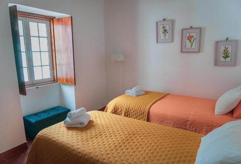 Дом 3 Спальни, Casa Dos Castanheiros Guesthouse Azores