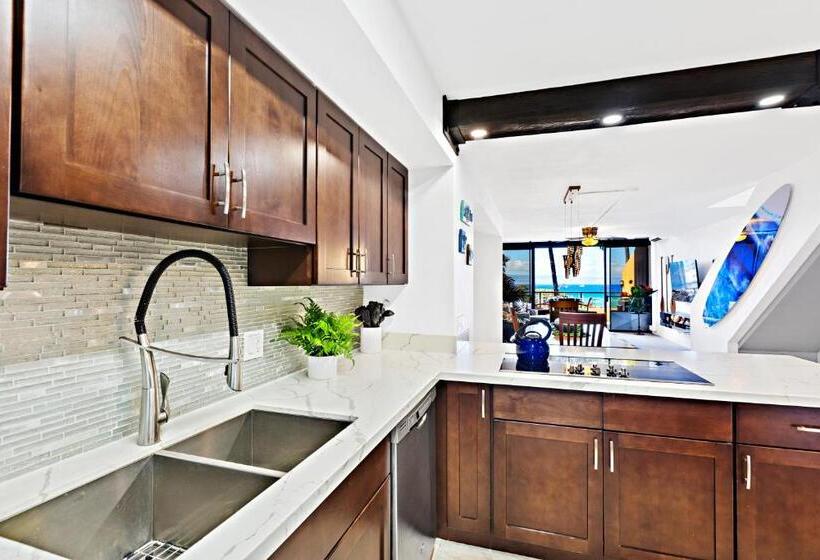 Апартаменты 1 Спальня Вид на Море, Kahana Villas   F508