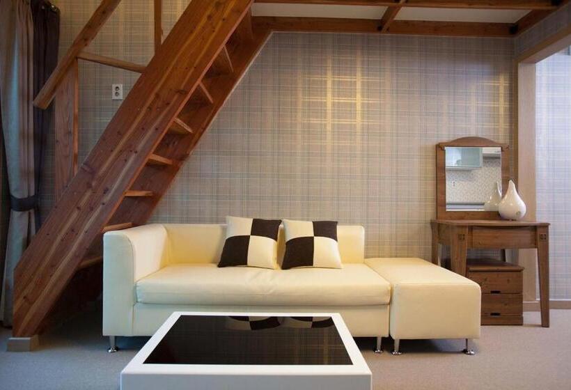 Семейный Номер, Cheongpyeong Family Hotel Caviar Resort