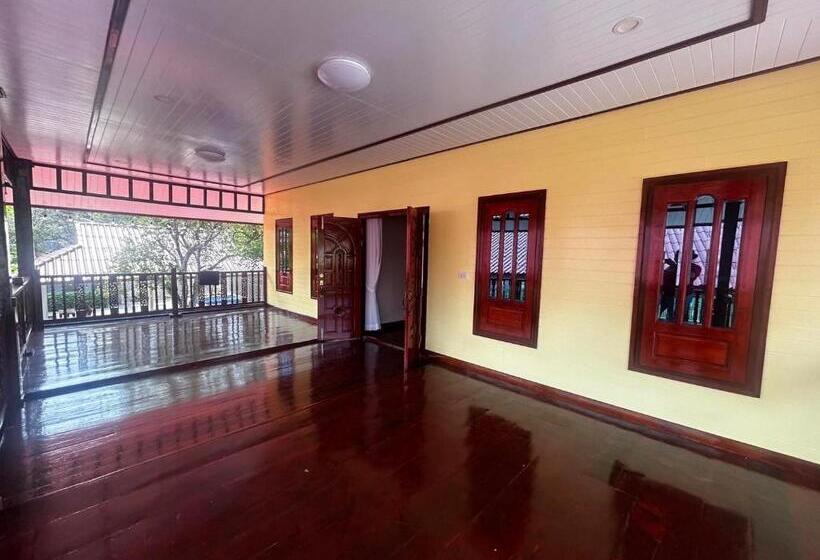 Дом 2 Спальни, Tanaporn Resort Bangsaphan