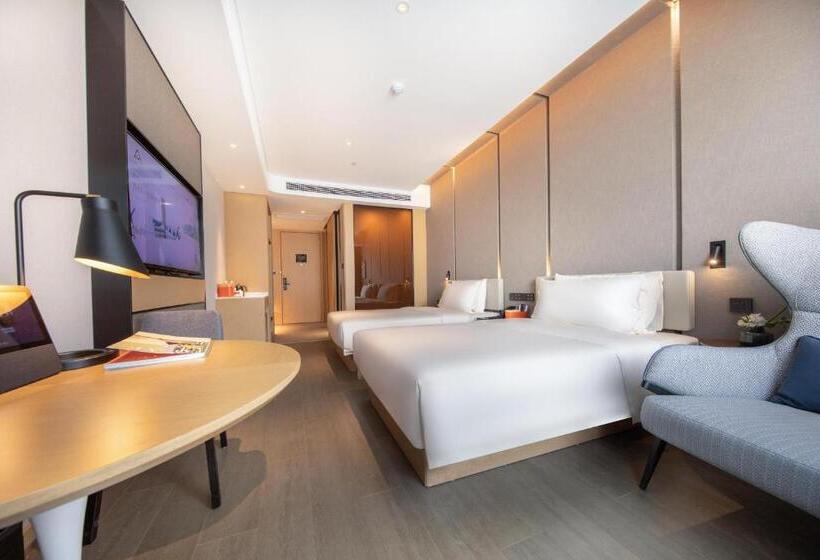 Номер Deluxe, Atour Hotel Nanjing Drum Town Qingliang Gate