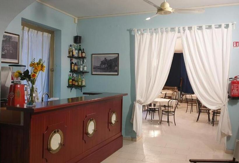 اتاق استاندارد چهار تخته, Piccolo Hotel Holiday Center