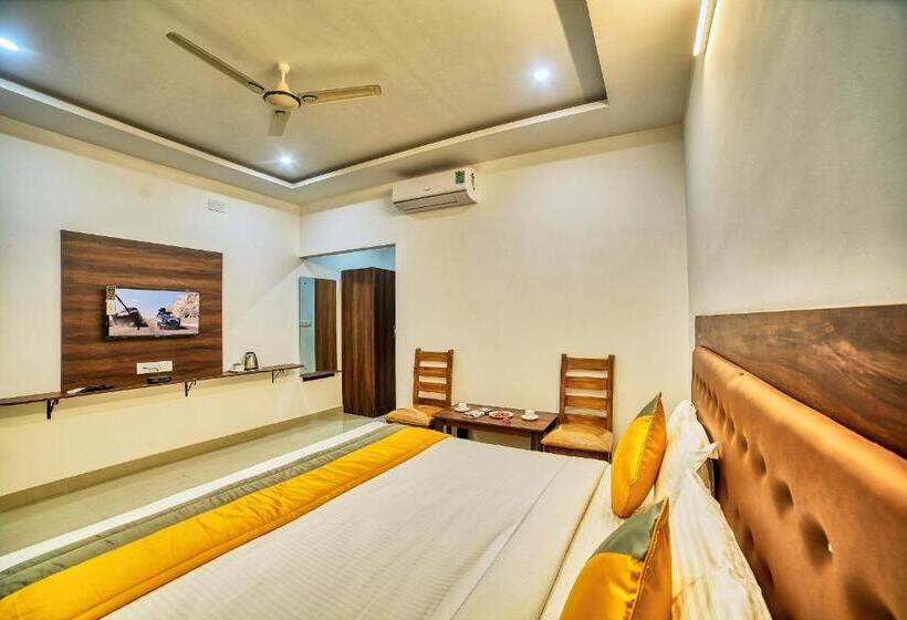 Номер Стандарт, Visa Inn Near Kempegowda Airport