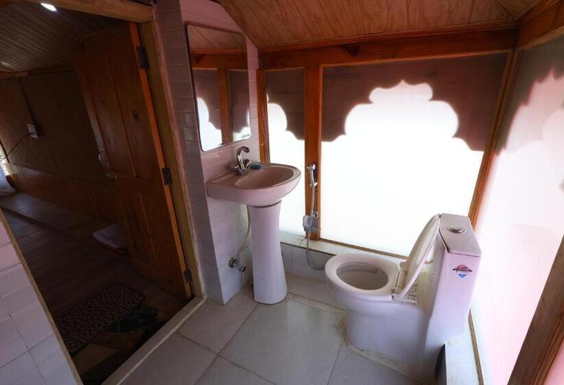 수피리어 스위트, Tirthan Village Resort   Tirthan Valley