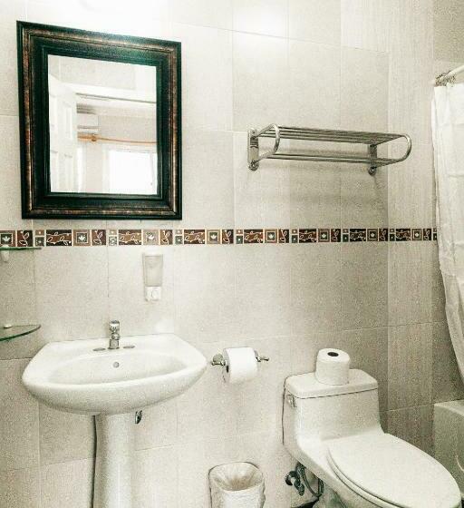 اتاق لوکس با تخت بزرگ, Gran Hotel Bahia