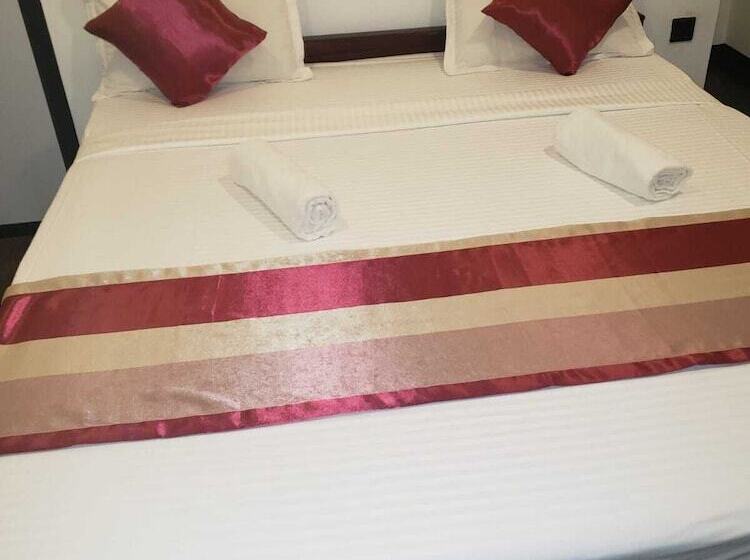Номер Deluxe, Pineapple Surf Arugambay