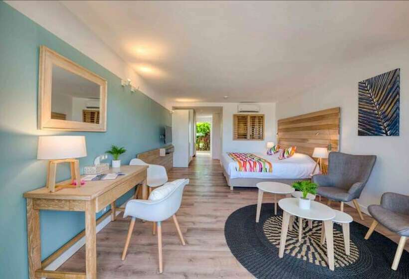 Classic Junior Suite, La Playa Orient Bay