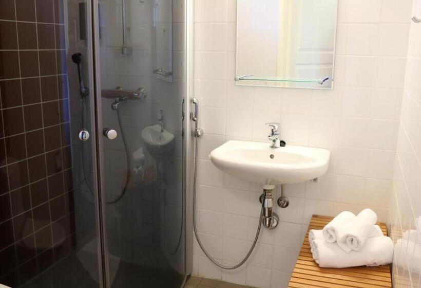 침실 1개 아파트, Oravi Apartments