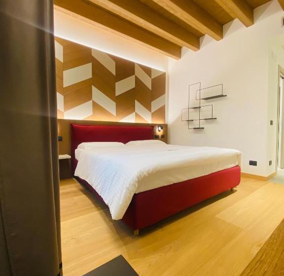 Полулюкс, Wine Hotel San Carlo   Relais & Spa