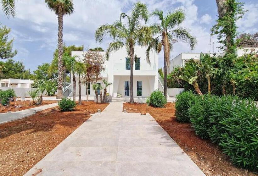 سوییت با چشم‌انداز باغ, Suite Fontanelle Luxury By Salento Affitti