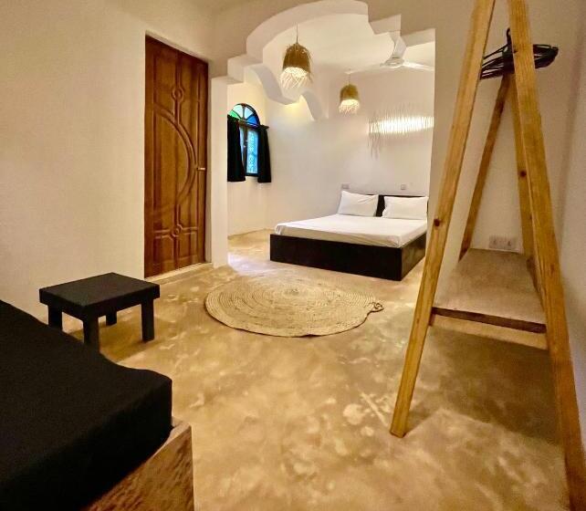 Люкс Deluxe Кровать Кинг, The Seles Boutique