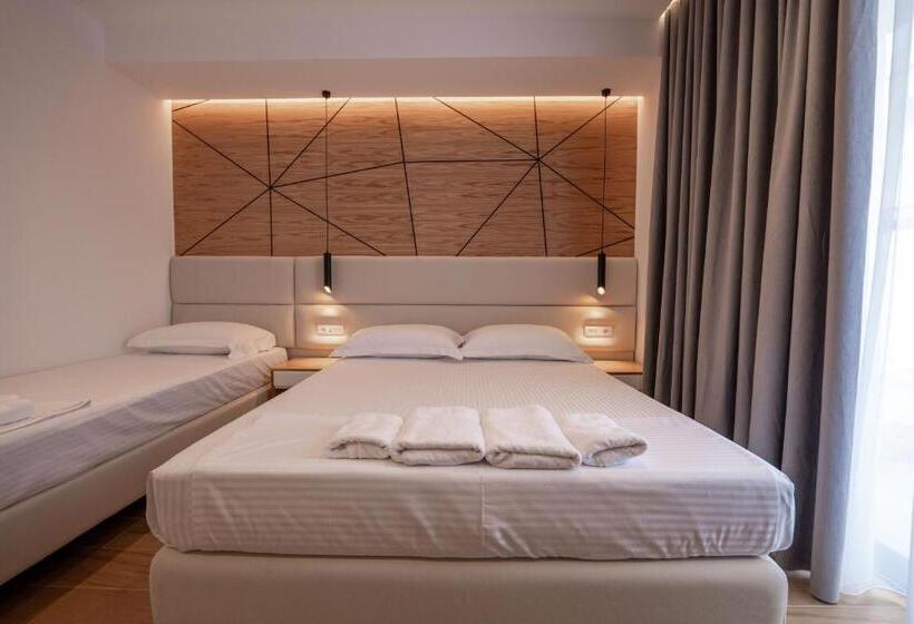 Escritório Deluxe, Aboja Inn