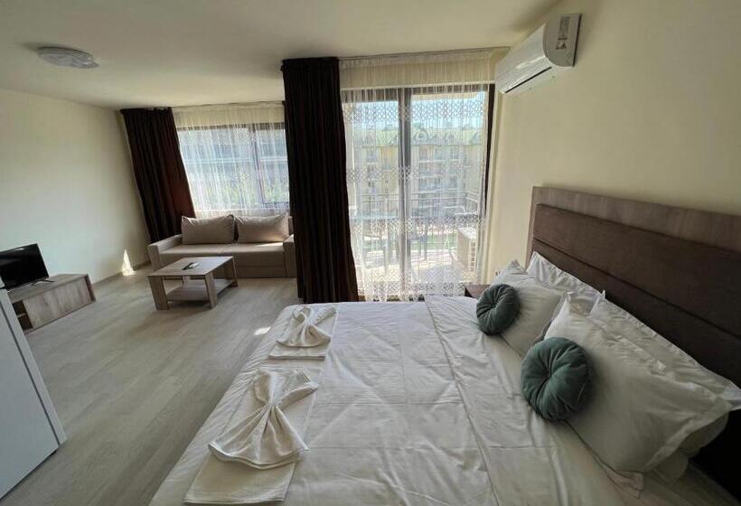 استودیو استاندارد با تخت کینگ, Rabi Park Residence