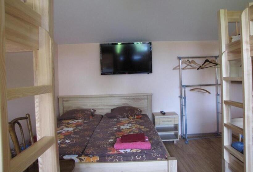 اتاق خانوادگی, Smaidas Apartamenti