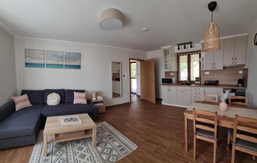 Дом 1 Спальня, Villa V53 Siófok