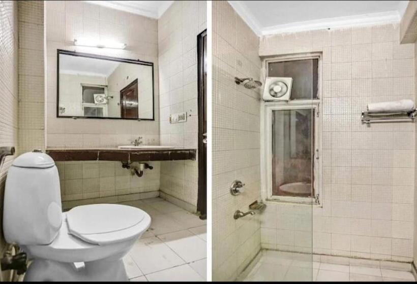 اتاق لوکس, Rudra Residency