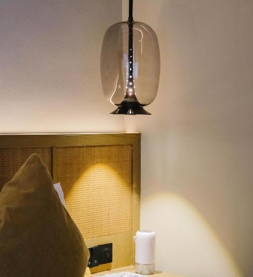 اتاق سوپریور با تخت بزرگ, Blossom House Suzhou