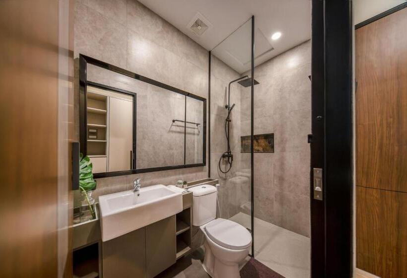 Номер Deluxe, Cove Equatoria
