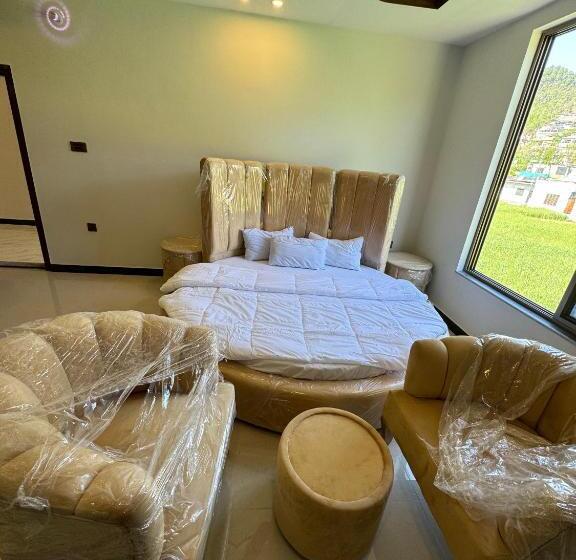 اتاق لوکس, Royal Shangrila Balakot