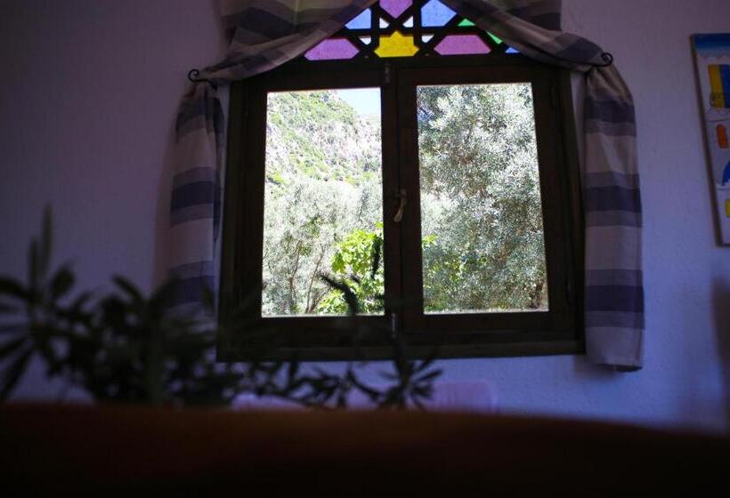 Quarto Estandar Vista Montanha, Haven Hills Social Club