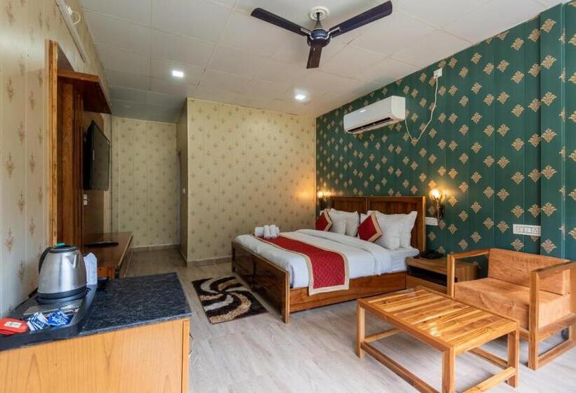 带河湖景观的套房, Sukham Raasa River Resort & Spa By Lawrence Hotels