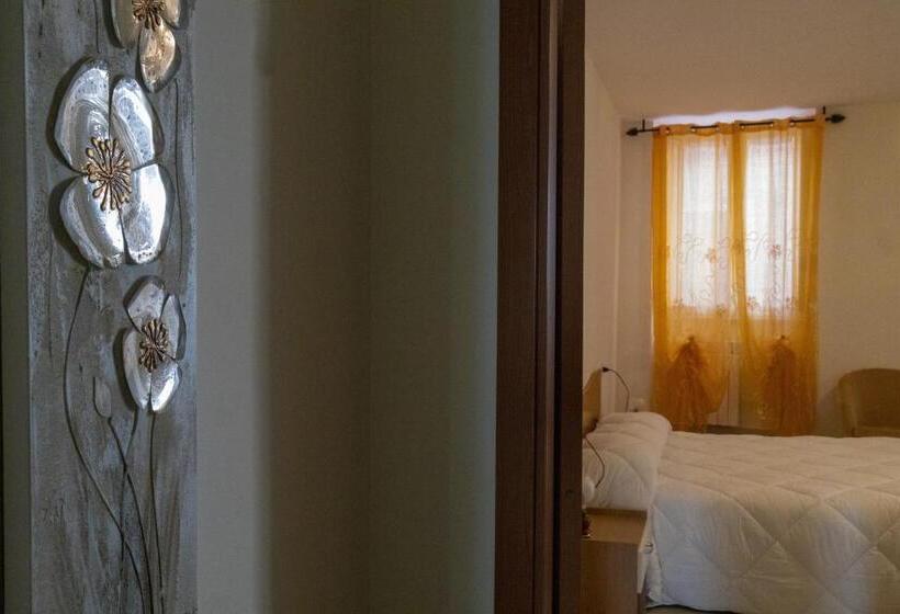 اتاق استاندارد, Laetitia Guesthouse