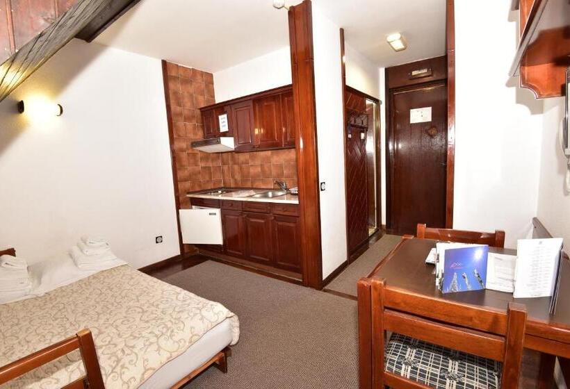 استودیوی لوکس, Apartments Jat Kopaonik