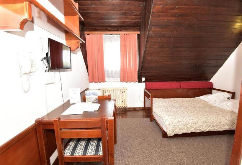 استودیوی لوکس, Apartments Jat Kopaonik