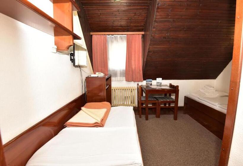 استودیوی استاندارد, Apartments Jat Kopaonik