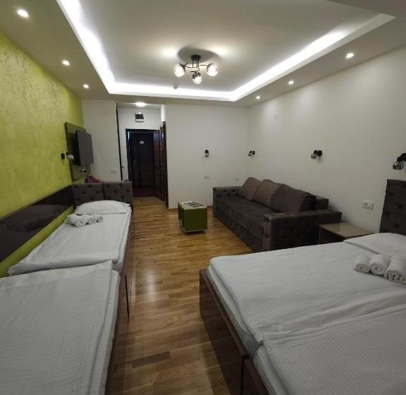 استودیوی سوپریور, Apartments Jat Kopaonik