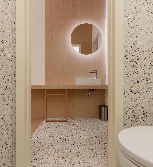 高级工作室, Flow Spaces