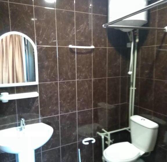 Номер Стандарт Трехместный, Mini Gostinitsa Hostel