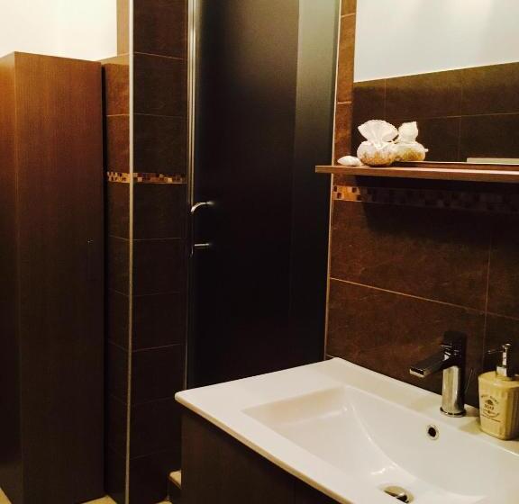 Standard room with outdoor bath, B&b Maison Civico 13