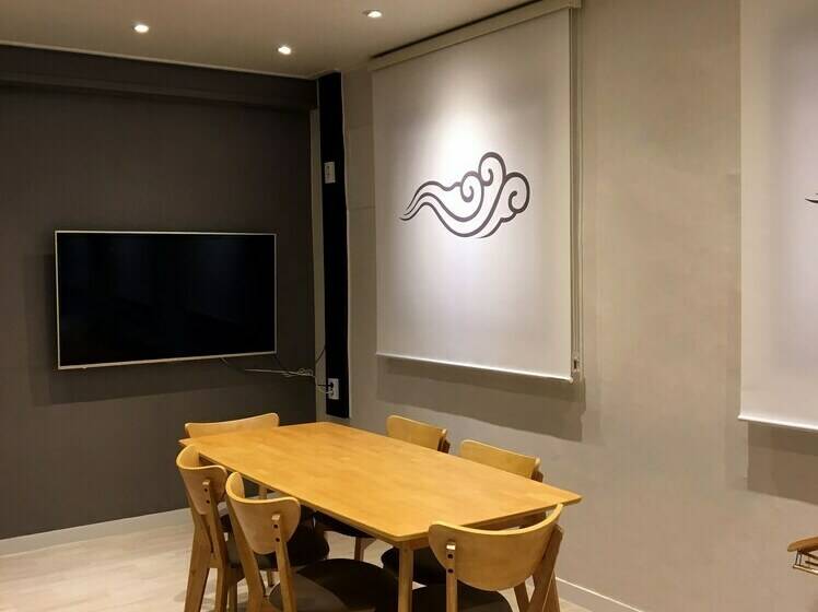 اتاق خانوادگی, Mini Hotel Insa