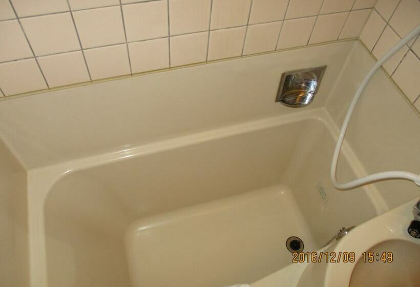 Quarto Estandar Individual, Fukushima Hills