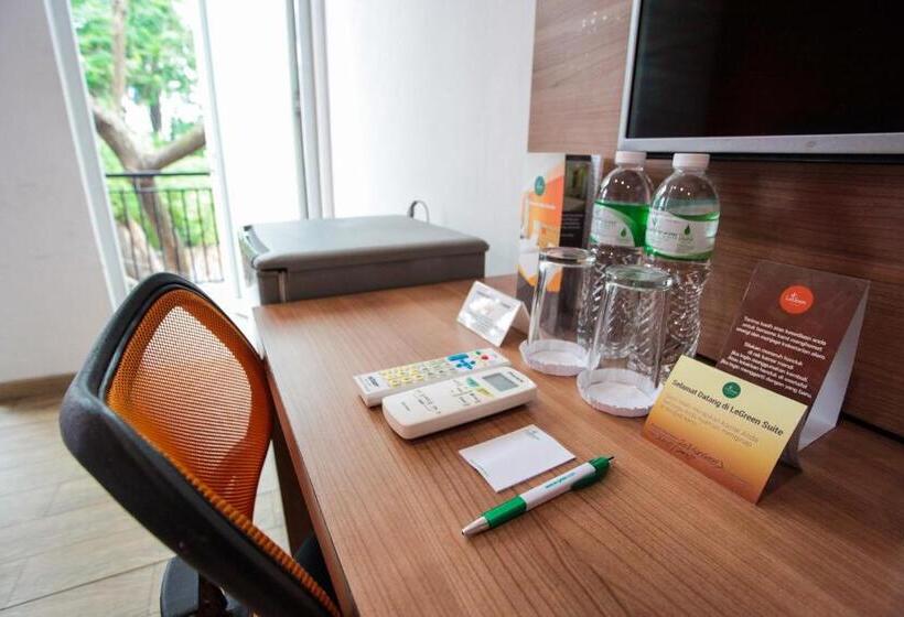 Номер Стандарт, Legreen Suite Kuningan