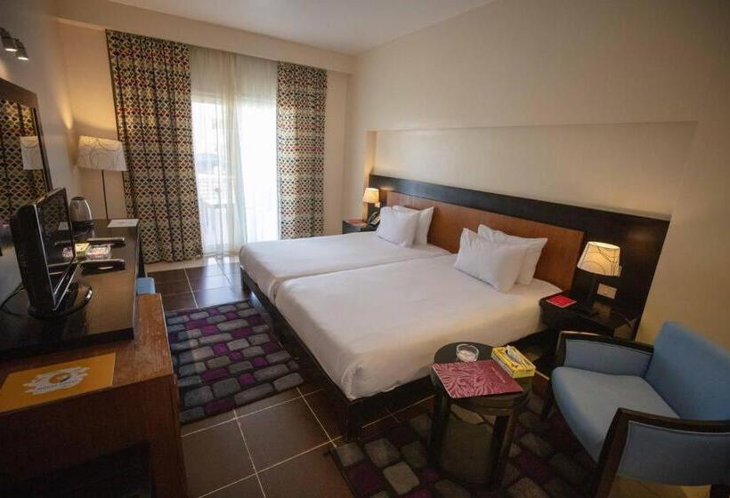 اتاق لوکس, Mousa Coast Hotel & Spa