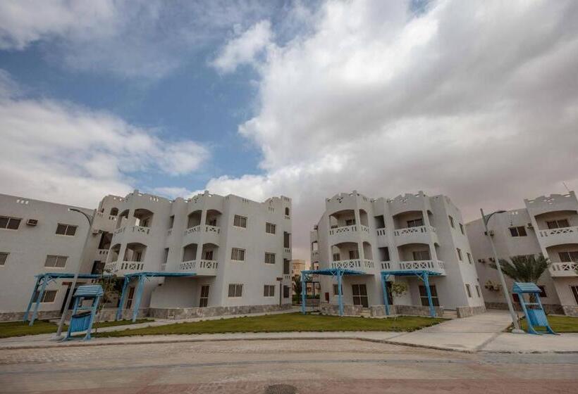 سوییت, Mousa Coast Hotel & Spa