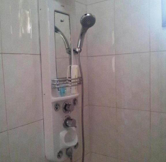 اتاق استاندارد یک نفره, Dich Comfort Hotel   Main Branch
