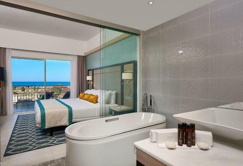Номер Executive, Radisson Blu Resort Saidia Beach
