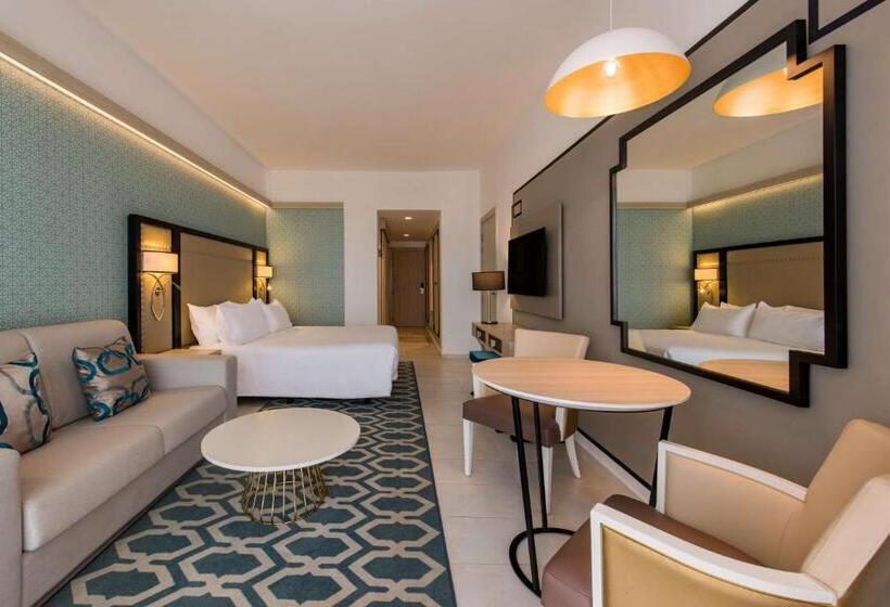 Номер Executive, Radisson Blu Resort Saidia Beach