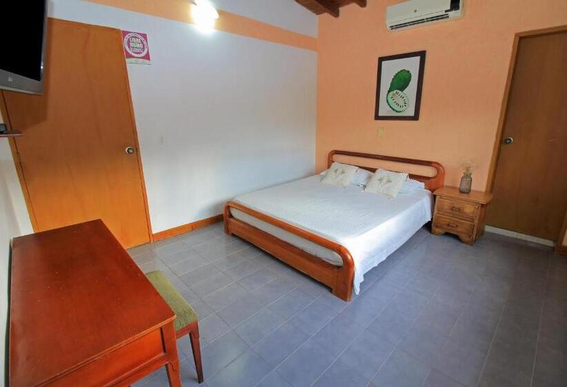 Номер Стандарт, La Casa Amarela