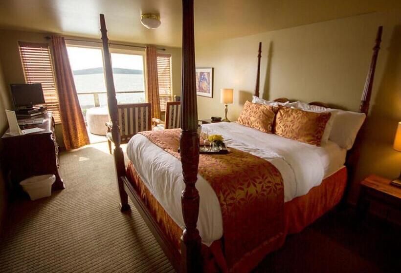 Люкс с гидромассажем, Camano Island Inn
