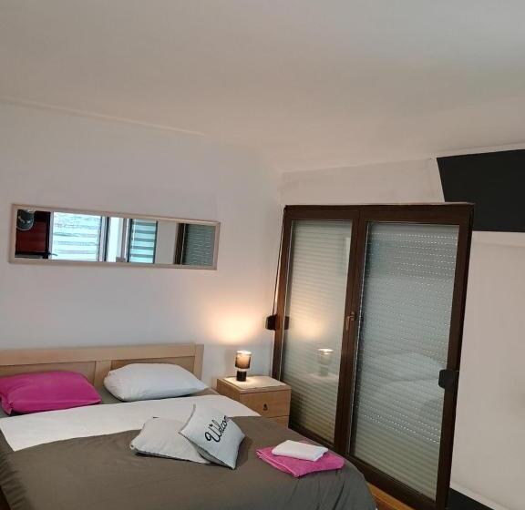 Апартаменты 1 Спальня, Hostel Lega House