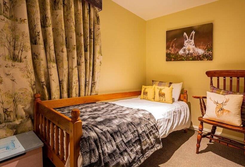 Номер Deluxe, The Feathers Hotel, Helmsley, North Yorkshire